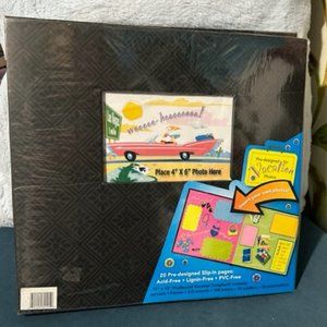 New in Plastic Tiny Treasures Travel Scrapbook